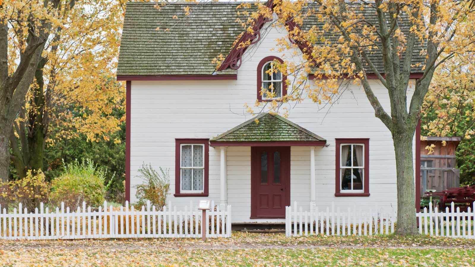 Navigating Interest Rate Changes and Mortgage Challenges